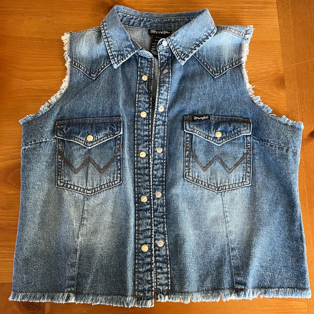 Wrangler Retro Denim Pearl Snap Vest/Tank-top